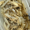 9ma9ma's cooksnap of when they made 簡単！常備菜♪お弁当◎しめじと蒟蒻炒め.