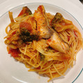 *けいこっこ*'s cooksnap of when they made フタして10分！たらのトマトパッツァ.