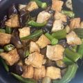 oda5yoko's cooksnap of when they made 茄子ピーマン厚揚げ炒め♡彩り良く焼くコツ.