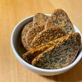 やみーの自炊記録's cooksnap of when they made 卵白１コ余ったら・・・ごまのチュイール♪.
