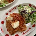 たいやきじゃっく's cooksnap of when they made 簡単☆とろ〜りカマンベールのトマトパスタ.