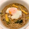 悠LOVE航's cooksnap of when they made 油揚げ、ほうれん草入りカレー南蛮そば♪.