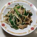 ♪ゆかたん♡'s cooksnap of when they made めんつゆマヨ鶏ガラでもやしニラ豚肉炒め.