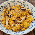あーこ姐's cooksnap of when they made しめじの炒り卵中華風.