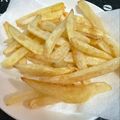 えいぽよCookママ's cooksnap of when they made ☺自家製サックサク♬フライドポテト☺.