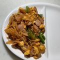♪ゆかたん♡'s cooksnap of when they made ウインナーと卵のナポリタン炒め.