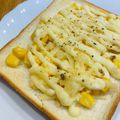 ariyuch's cooksnap of when they made 朝の定番＊チーズコーントースト.