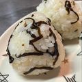 ★なみ☆'s cooksnap of when they made ☆塩こんぶのオイルおにぎり☆.