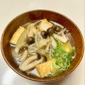 azbjbn's cooksnap of when they made 厚揚げともやしとしめじのお味噌汁✿.