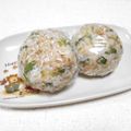 ＠迷子＠'s cooksnap of when they made 三つ葉とかつおぶしのおにぎり.