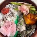 なおすけ151a's cooksnap of when they made お弁当・・・109ゆかり梅干しご飯.
