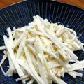 YCHキッチン's cooksnap of when they made 大根と鳥ハムの簡単からしマヨネーズサラダ.