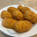 Mikcy☆'s cooksnap of when they made カニカマde美味しいカニクリームコロッケ.