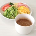 ぱふ♪'s cooksnap of when they made 冷やし中華ゴマだれ あるもの利用して.