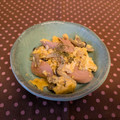 龍青空ママ's cooksnap of when they made 簡単お弁当にも！！しめじ魚肉ソ卵炒め.