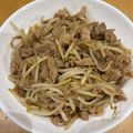 ママメイン！時々子供's cooksnap of when they made モヤシもうまうま♪豚の簡単しょうが焼き.