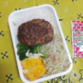 2児ママみきてぃ's cooksnap of when they made 卵焼きの切り方、、。.