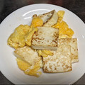 由芽15's cooksnap of when they made 豆腐をコンガリ焼くと旨し！.