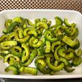 ◆どらしま◆'s cooksnap of when they made ぱぱっともう一品！ゴーヤのカレー粉炒め.