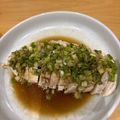 ママメイン！時々子供's cooksnap of when they made レンジ４分★柔らか鶏むね肉のよだれ鶏。.