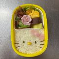 Chaaa_room's cooksnap of when they made 簡単♡詰めるだけ キティちゃんキャラ弁.
