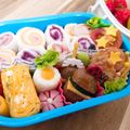 キャシーキャサリン's cooksnap of when they made お弁当の隙間に♪レタスでお花.