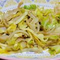 まゆは見習い★'s cooksnap of when they made キャベツと玉ねぎのオイマヨ炒め.