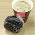 蕎麦の華's cooksnap of when they made 塩こんぶと枝豆のおにぎり.