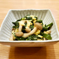 かなりんココりん's cooksnap of when they made しめじとニラのふわとろ卵とじ.