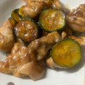 プリズンブレイク's cooksnap of when they made ☆鶏もも肉とズッキーニの甘辛炒め☆.