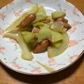 ★MaBoU☆'s cooksnap of when they made ハヤトウリとウインナーのカレー粉炒め.
