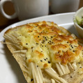 ☆GSSQHY☆'s cooksnap of when they made なんて素朴。。。エノキのチーズ　トースト.