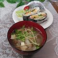 クックHG9V8Y☆'s cooksnap of when they made 玉ねぎ、椎茸、豆腐のお味噌汁.