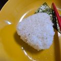 ＫＯＲＯ♪'s cooksnap of when they made びっくり美味しい！コンビニ風塩おにぎり.
