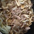 ももちゃんまこちゃん's cooksnap of when they made 甘辛お肉がうまーーーい！うちの肉うどん.