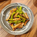 麻's cooksnap of when they made ししとうとエリンギのガーリック醤油炒め.