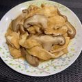 しゅい6's cooksnap of when they made スライス干し椎茸と油揚げの含め煮.