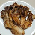 Ran6312's cooksnap of when they made 舞茸オイスターソースで香ばしい炒め物.