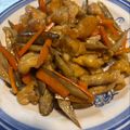 お山のエイ's cooksnap of when they made カリカリ鶏皮がうまい🤭節約きんぴらごぼう.