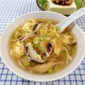 在宅勤務のおじさん's cooksnap of when they made かにかまだけど…中華風♪かに玉春雨スープ.