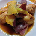くろたんのはは's cooksnap of when they made 簡単おかず☆鶏手羽元とさつま芋の甘辛煮.