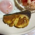 chi−ちゃん's cooksnap of when they made 簡単鰤のカレー粉焼きソテームニエルお弁当.