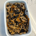 MaddyLilly's cooksnap of when they made ご飯に合う！れんこんとヒジキの煮物.