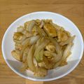 ママメイン！時々子供's cooksnap of when they made 玉ねぎと鶏むね肉のさっぱり生姜焼き.