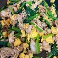 ✧りっくんママ✧'s cooksnap of when they made 豚とほうれん草と卵のオイスターソース炒め.