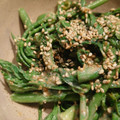 kuragenoie's cooksnap of when they made 簡単☆タラの芽の胡麻和え.