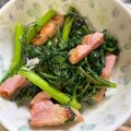 neneko's cooksnap of when they made 春菊・・・炒めるだけで美味しいよ!!.