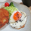イベ長's cooksnap of when they made 目玉焼きはごま塩♬目玉焼きの味つけはこれ.