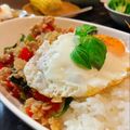 ONE★MAYU★'s cooksnap of when they made ガパオ★鶏挽肉のバジル炒めごはん.