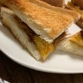 MULA's cooksnap of when they made 夕食残りのカツで☆贅沢カツ玉子焼きサンド.
